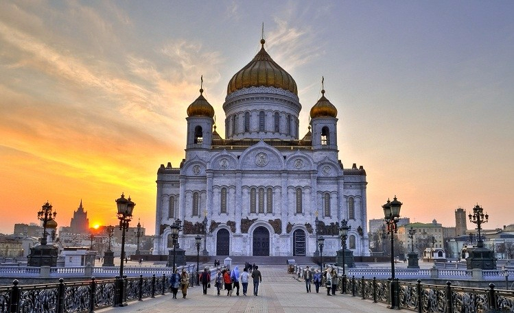 cathedral-of-christ-the-saviour-1